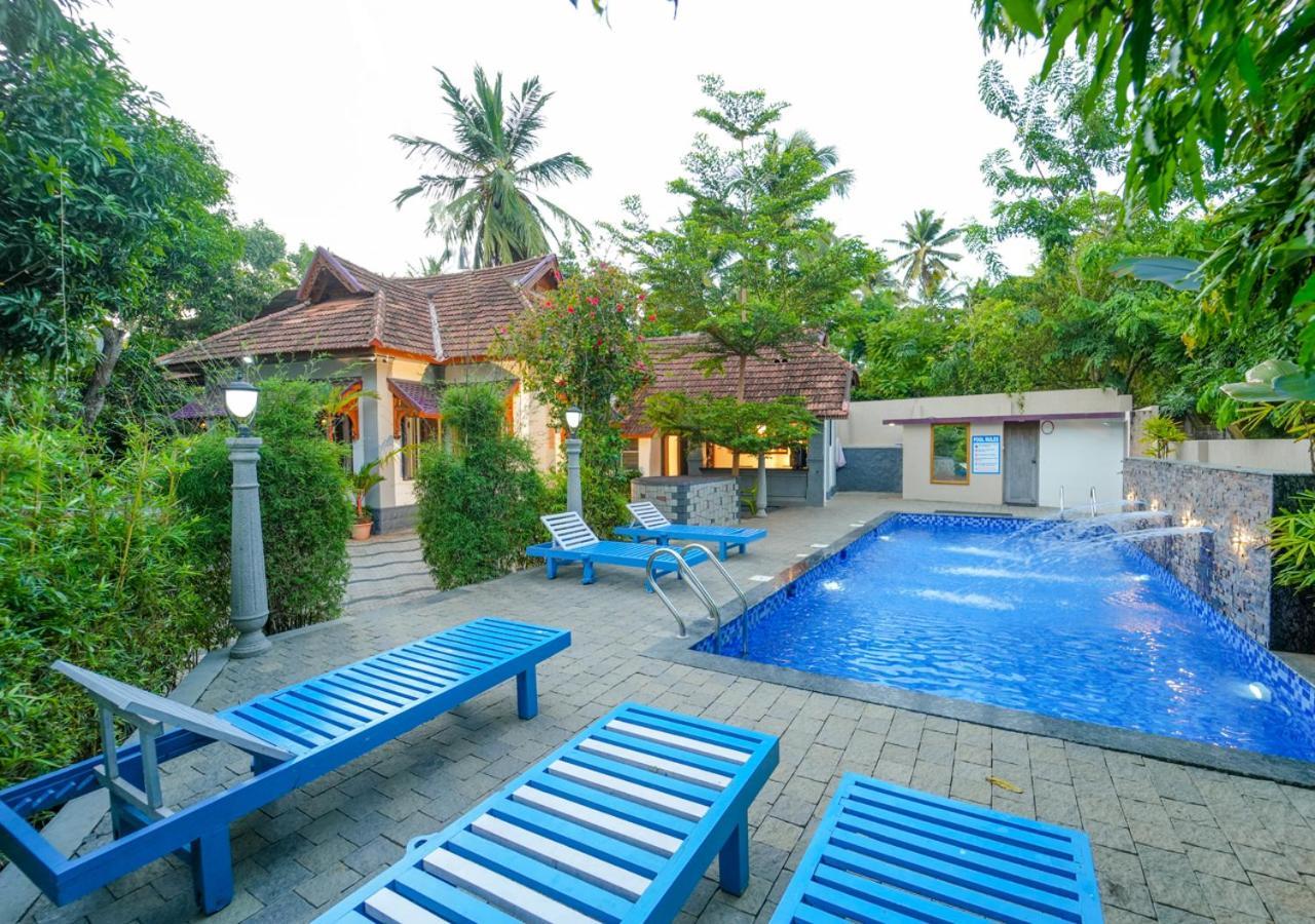 Pop Tavern Kovalam Beach Villa By Voye Homes Экстерьер фото