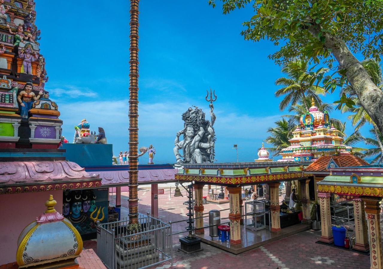 Pop Tavern Kovalam Beach Villa By Voye Homes Экстерьер фото
