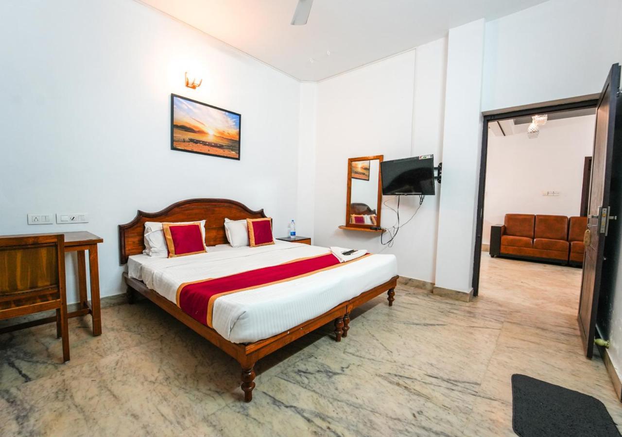 Pop Tavern Kovalam Beach Villa By Voye Homes Экстерьер фото
